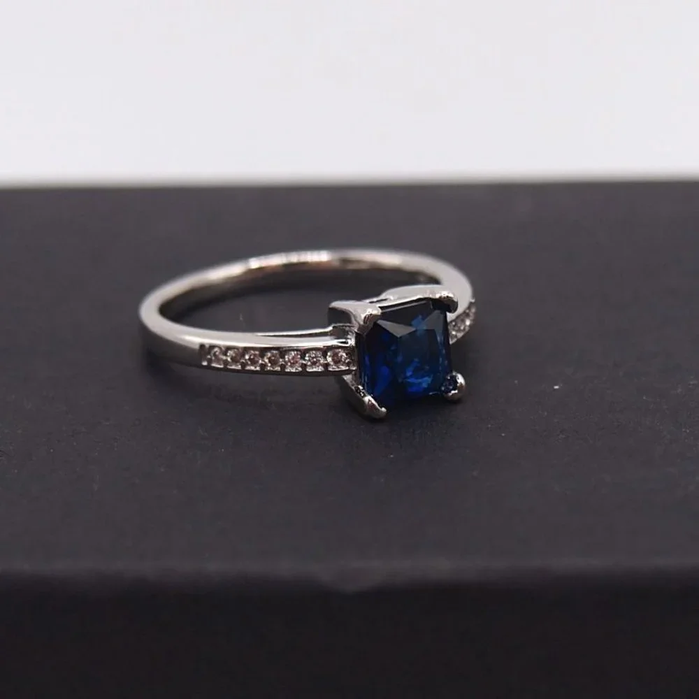 Brilliant Sapphire Blue Princess Cut 1.00ctw Bridal Ring .925 Sterling Silver